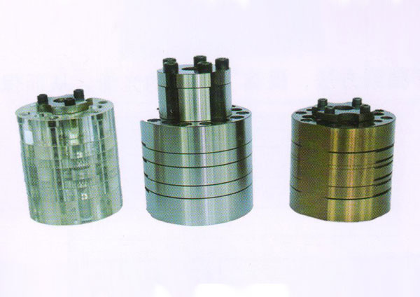 Planetary metering pump